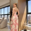 Boutique Dona Ana - Macacão feminino Alda em crepe de malha Off White e Rosa