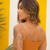 Boutique Dona Ana - Regata Feminina Manu Favo de Mel em Suplex Santa Constância com Alças Finas e Busto Forrado