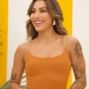 Boutique Dona Ana - Regata Feminina Manu Favo de Mel em Suplex Santa Constância com Alças Finas e Busto Forrado