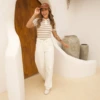 Boutique Dona Ana - T-Shirt Gola Polo Listrada Bege Naturally Feminina em Algodão – Clássica, Confortável e Atemporal