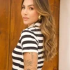 Boutique Dona Ana - T-Shirt Gola Polo Listrada Preta Feminina em Algodão – Moderna, Elegante e Versátil
