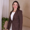 Boutique Dona Ana - Blazer Feminino Importado Marrom Café em Alfaiataria com Viscose e Ombreiras – Elegância Estruturada
