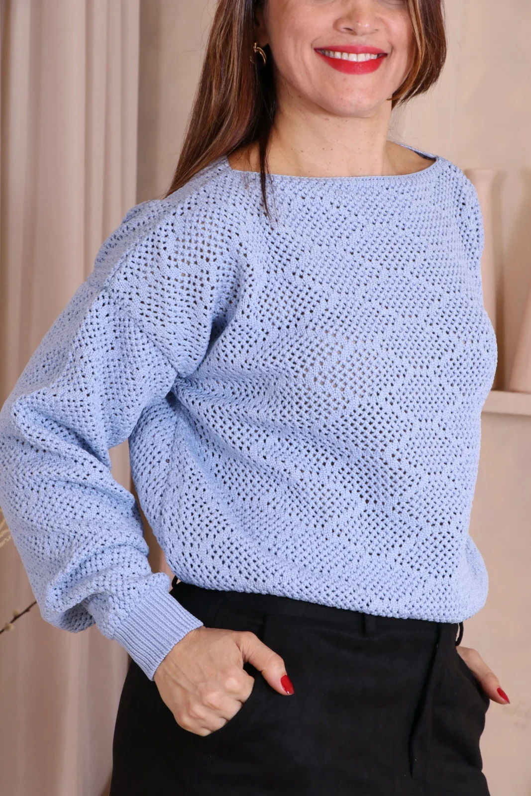 Boutique Dona Ana - Blusa Aurora Azul Bebê em Tricô com Fio Tecnológico – Leve, Delicada e Sofisticada