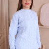 Boutique Dona Ana - Blusa Modal Alba Azul Bebê em Tricô com Trama Trançada – Delicada, Elegante e Atemporal
