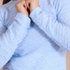 Boutique Dona Ana - Blusa Modal Prado Azul em Tricô – Moderna, Elegante e Confortável com Toque Premium
