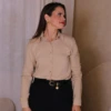 Boutique Dona Ana - Camisa Social Feminina Bege em Alfaiataria – Clássica, Elegante e Versátil