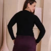 Boutique Dona Ana - Saia de Suede Vinho com Shorts Embutido – Sofisticação Elegante e Toque Aveludado