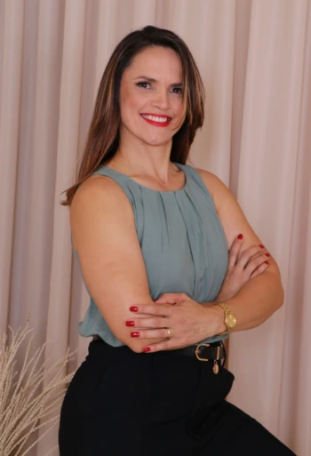 Boutique Dona Ana - Regata Social Feminina Verde Menta com Pregas no Decote – Leve, Elegante e Sofisticada